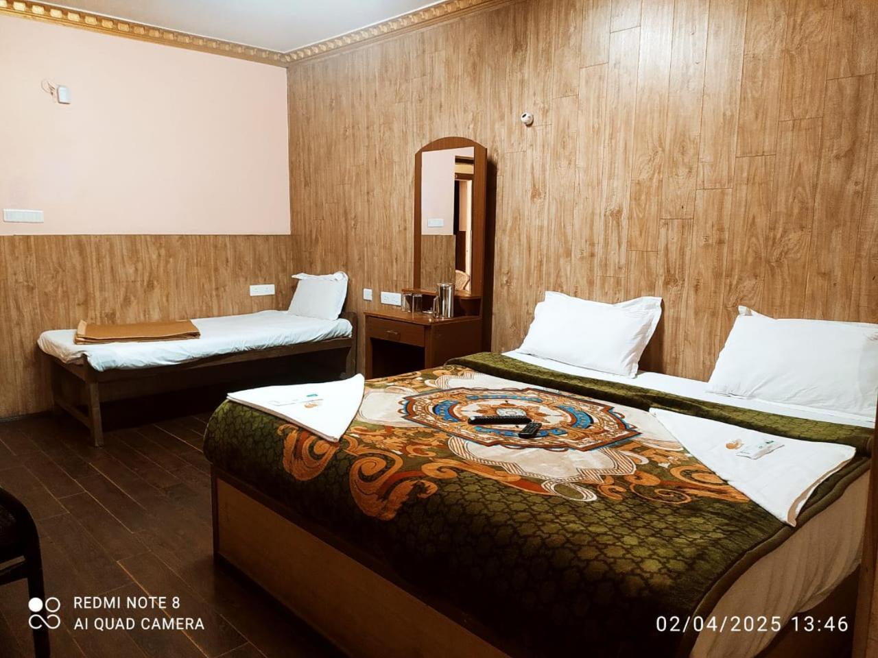 Madhu,Padyappa Residency Кодайканал Екстериор снимка